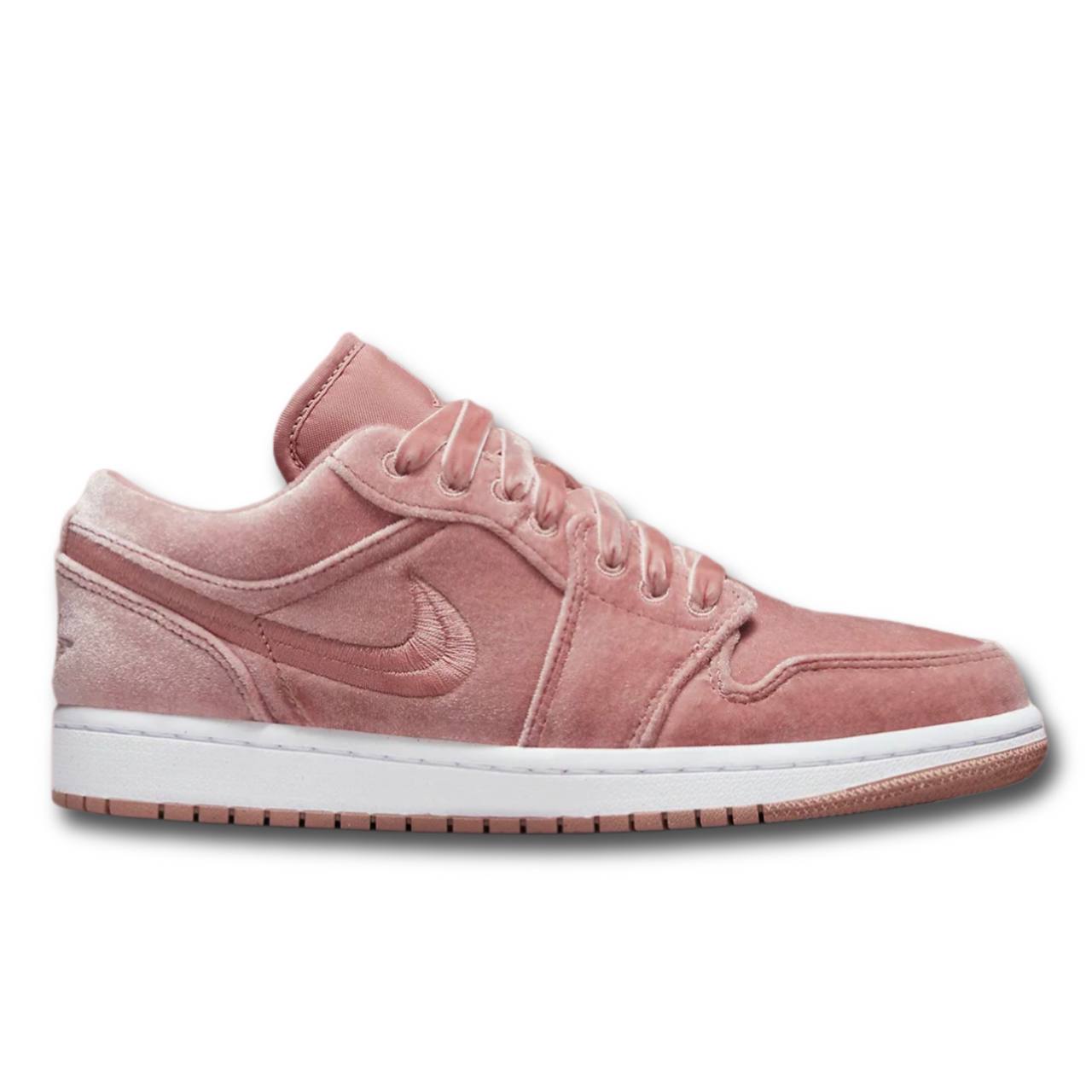 Air Jordan 1 Low SE Pink Velvet (W)