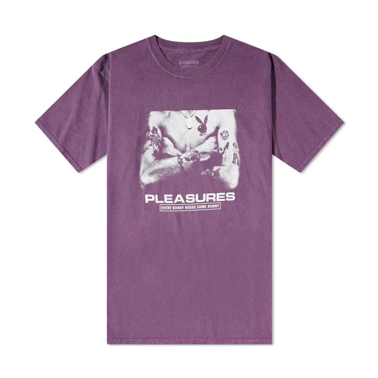 Футболка Every Bunny Need Some Bunny Vintage Purple Tee