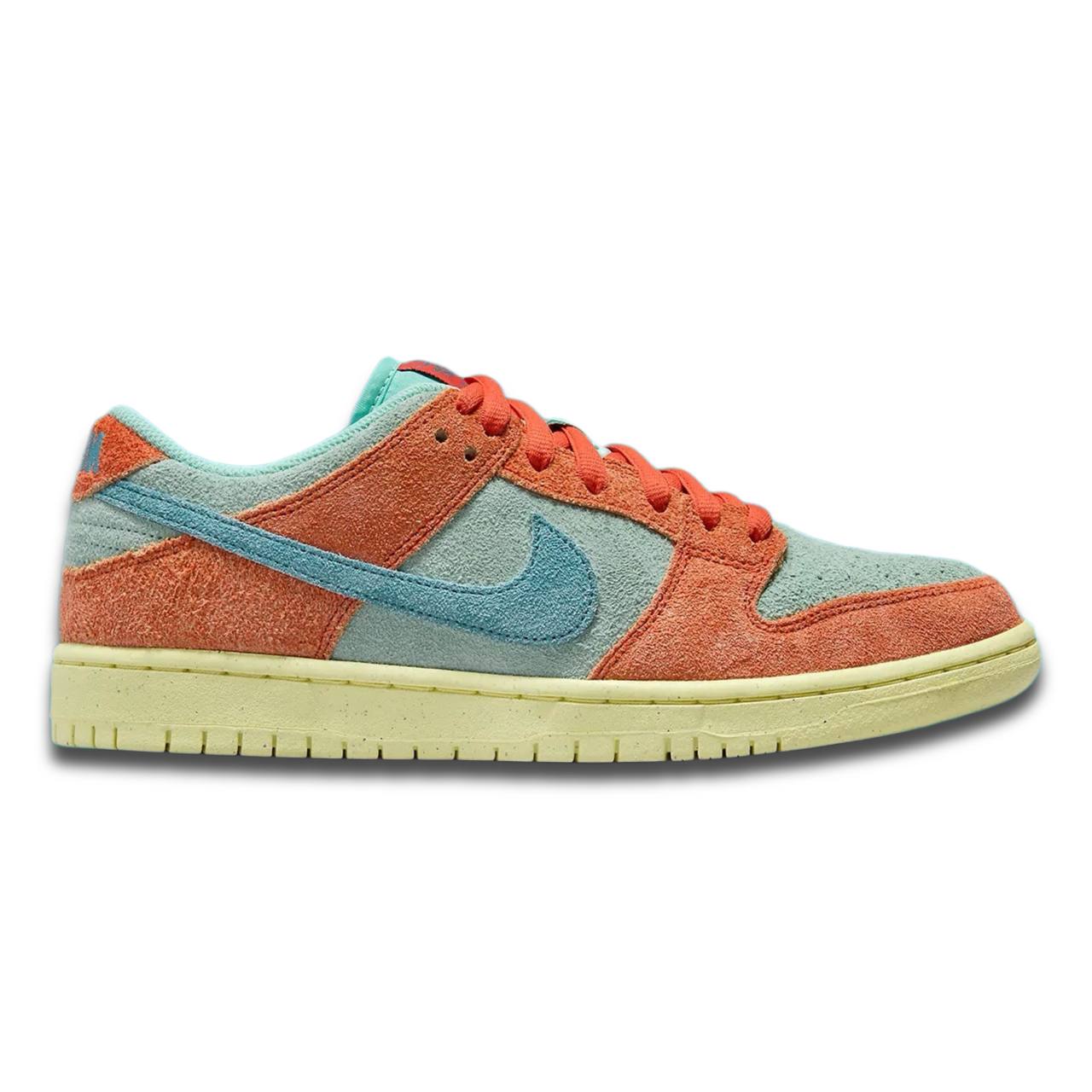Nike SB Dunk Low Orange Emerald Rise